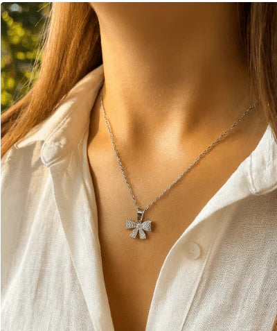💎 Silver Bow Tie Crystal Jewelry Set – Necklace & Earrings 🌟🎀